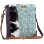 Comely Shoulder Bag - Image 5