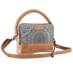 Dittogick Small & Cross Body - Image 5