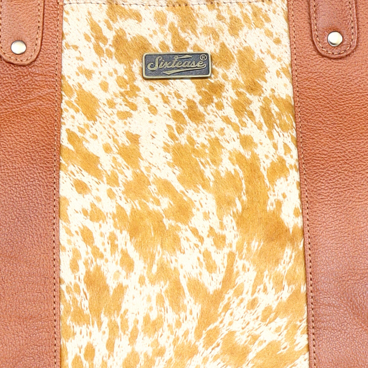 The Two-Tone Charm - Image 5